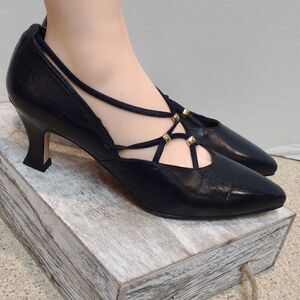 👍Caressa Vintage New Shoes Navy Size 8.    A7